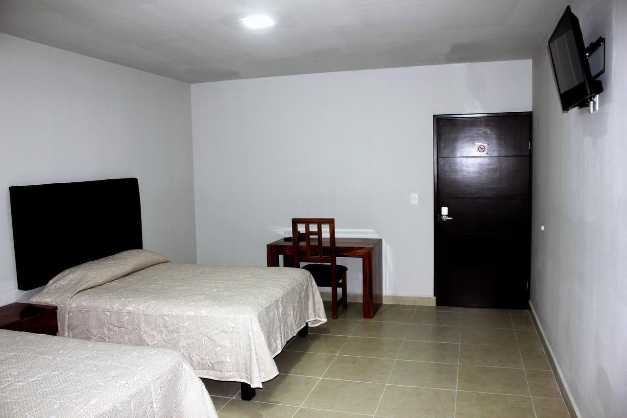 Hotel Tampico Express Сьюдад-Мадеро Экстерьер фото